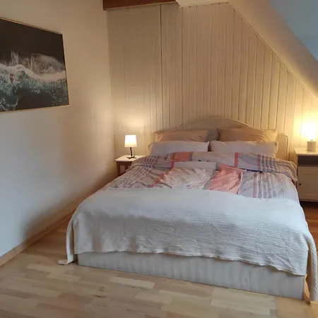 Feriehus Beautiful House With A Huge Garden