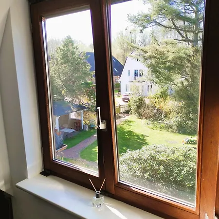 Ferienhaus Schönes Haus Mit Garten